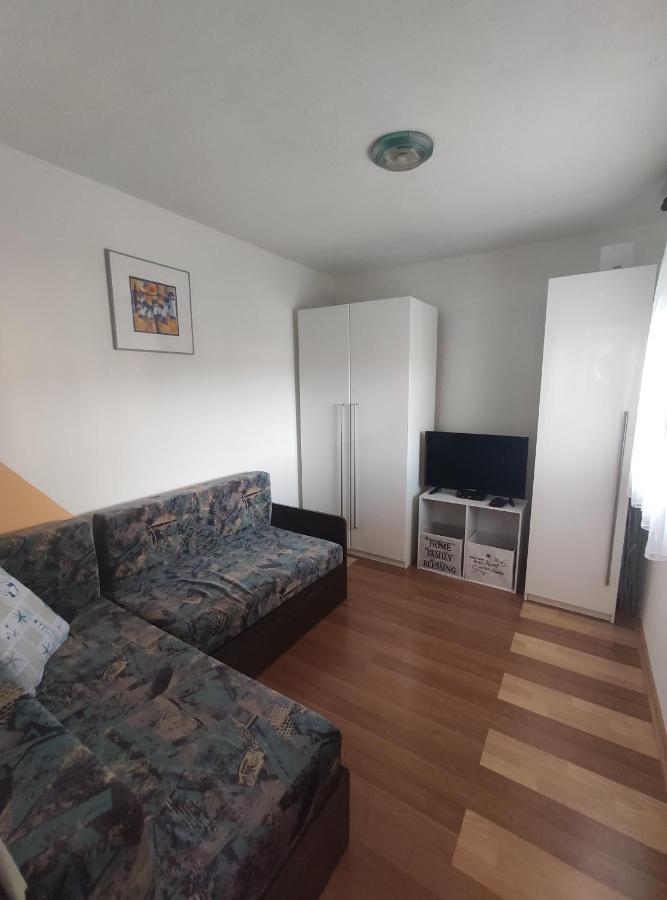 Apartman Pilcik Apartment Vir Exterior foto